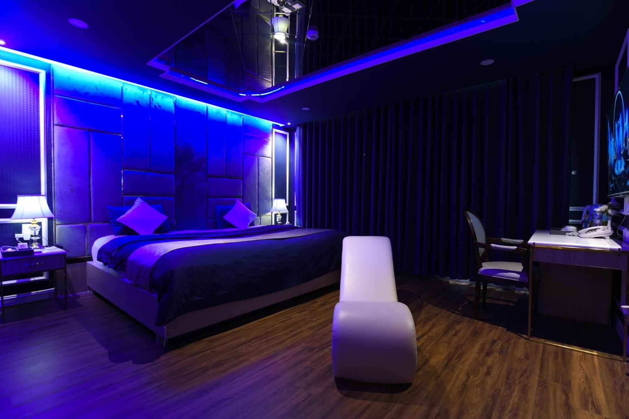 Hotel Chiic House 1 - Khach San Tinh Yeu Danang Exteriér fotografie