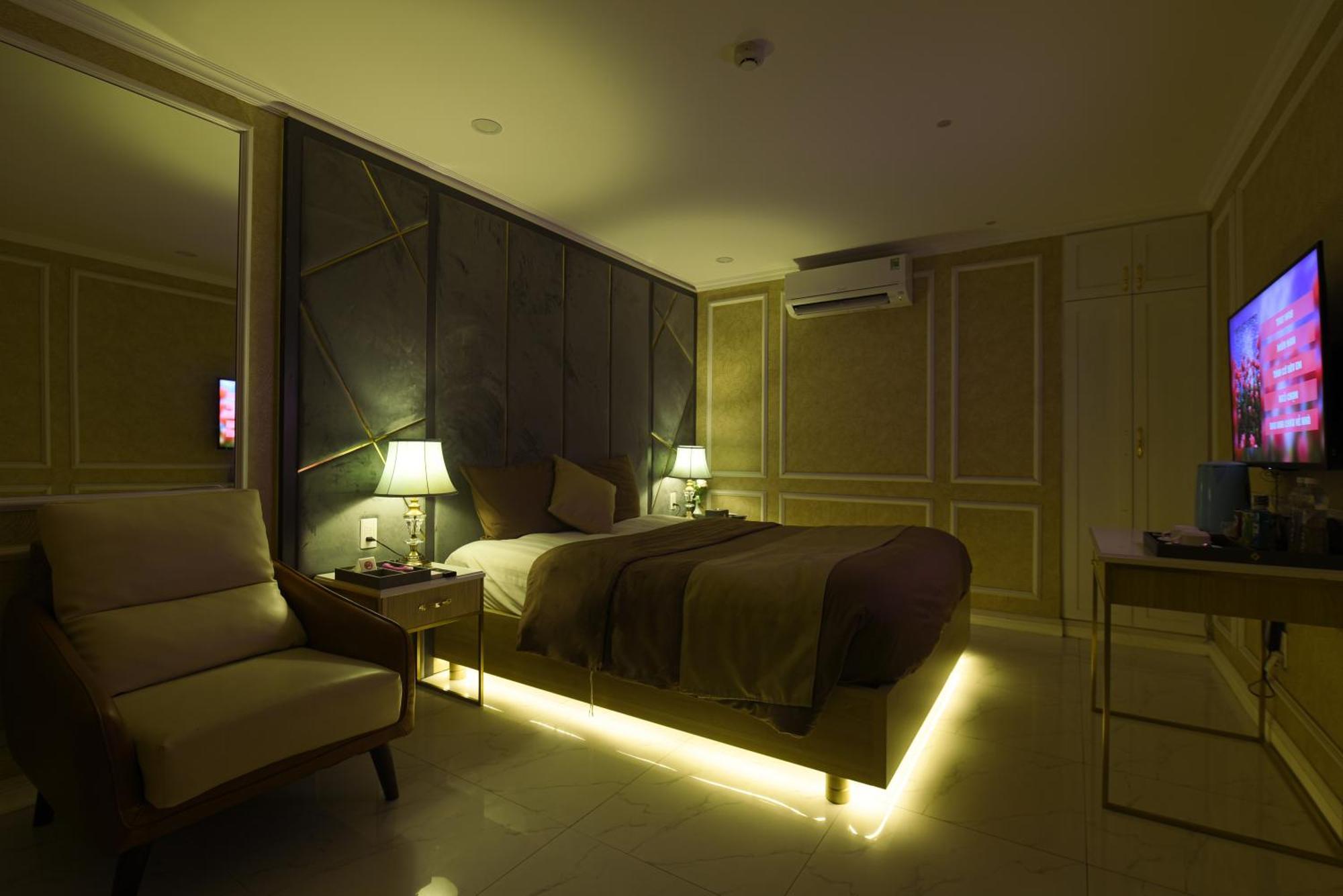 Hotel Chiic House 1 - Khach San Tinh Yeu Danang Exteriér fotografie